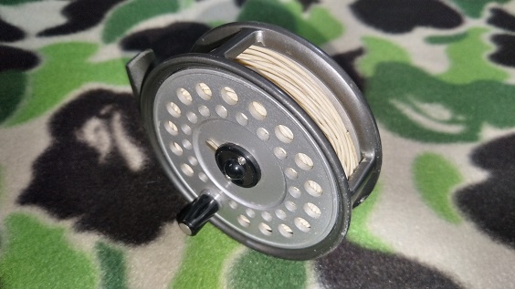 ENGLAND製　大型　フライフィッシング　リール　木製リール　オールド⑧ ENGLAND製 大型 フライフィッシング リール 木製リール オールド⑧